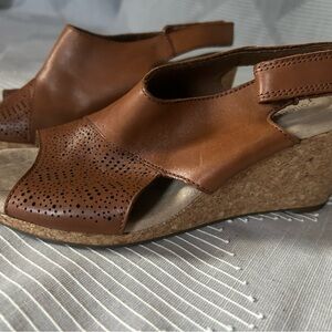Clarks Tan Leather Wedge Sandals Size 8